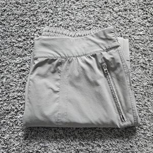 Athleta Chelsea Cargo Pant Size 16 Light Grey/khaki